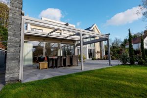 Retractable Garden Canopy, Retractable Conservatory Awing for Residential gardens.